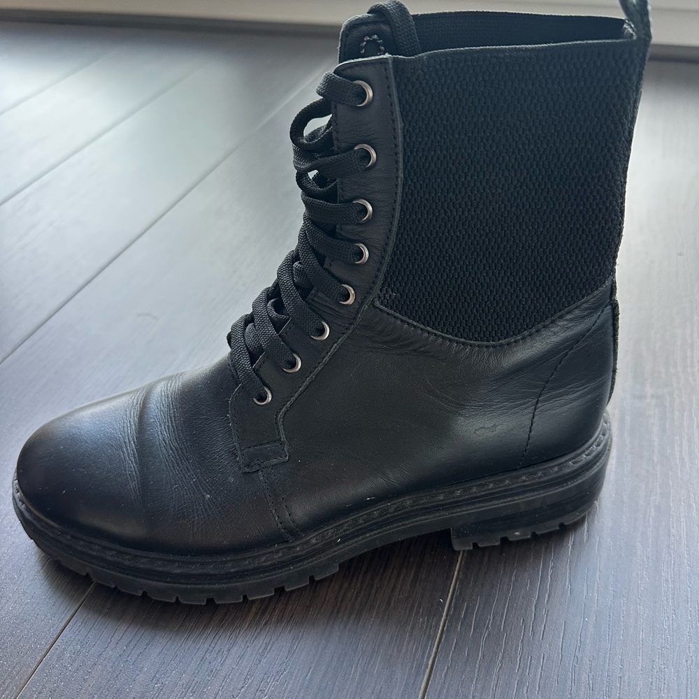 Black Leather Women Boots